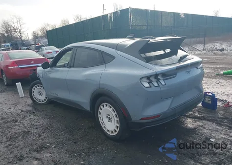 2024 Ford Mustang Mach-E Gt z USA, uszkodzony, nr VIN 3FMTK4SX5RMA30643